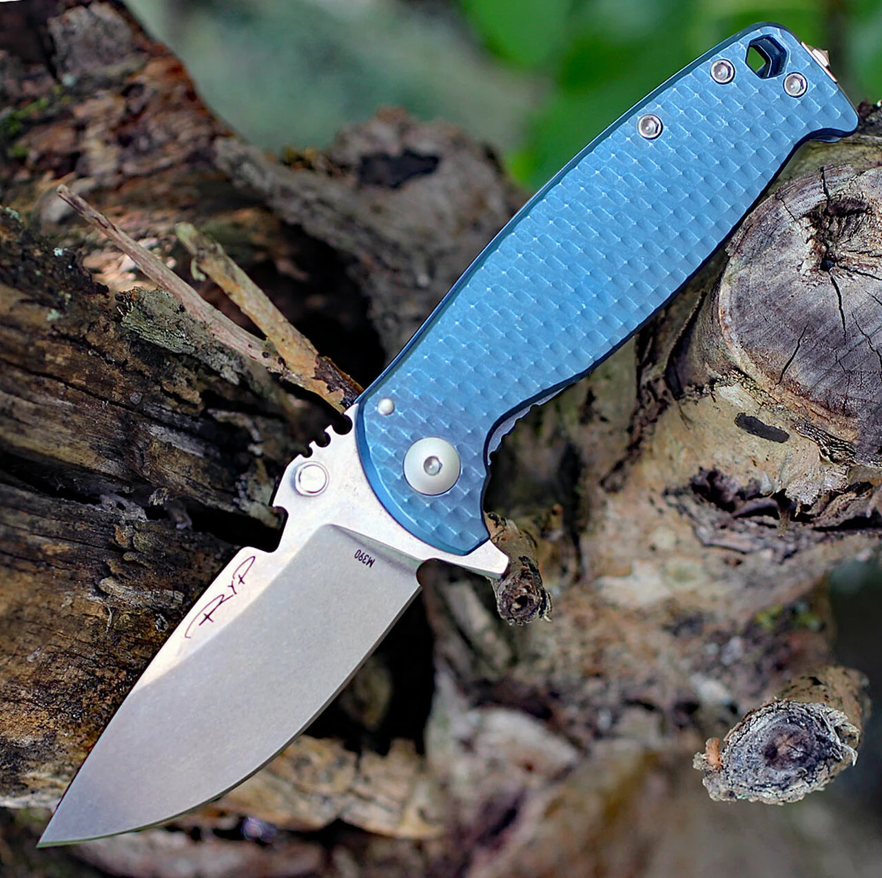 DPx Gear H.E.S.T/F 3.0 3D Ti Flipper DPXHSF010, 3.15" M390 Stonewash Plain Blade, 3D Blue Tianium Handle 1 DPx Gear H.E.S.T/F 3.0 3D Ti Flipper DPXHSF010, 3.15" M390 Stonewash Plain Blade, 3D Blue Tianium Handle