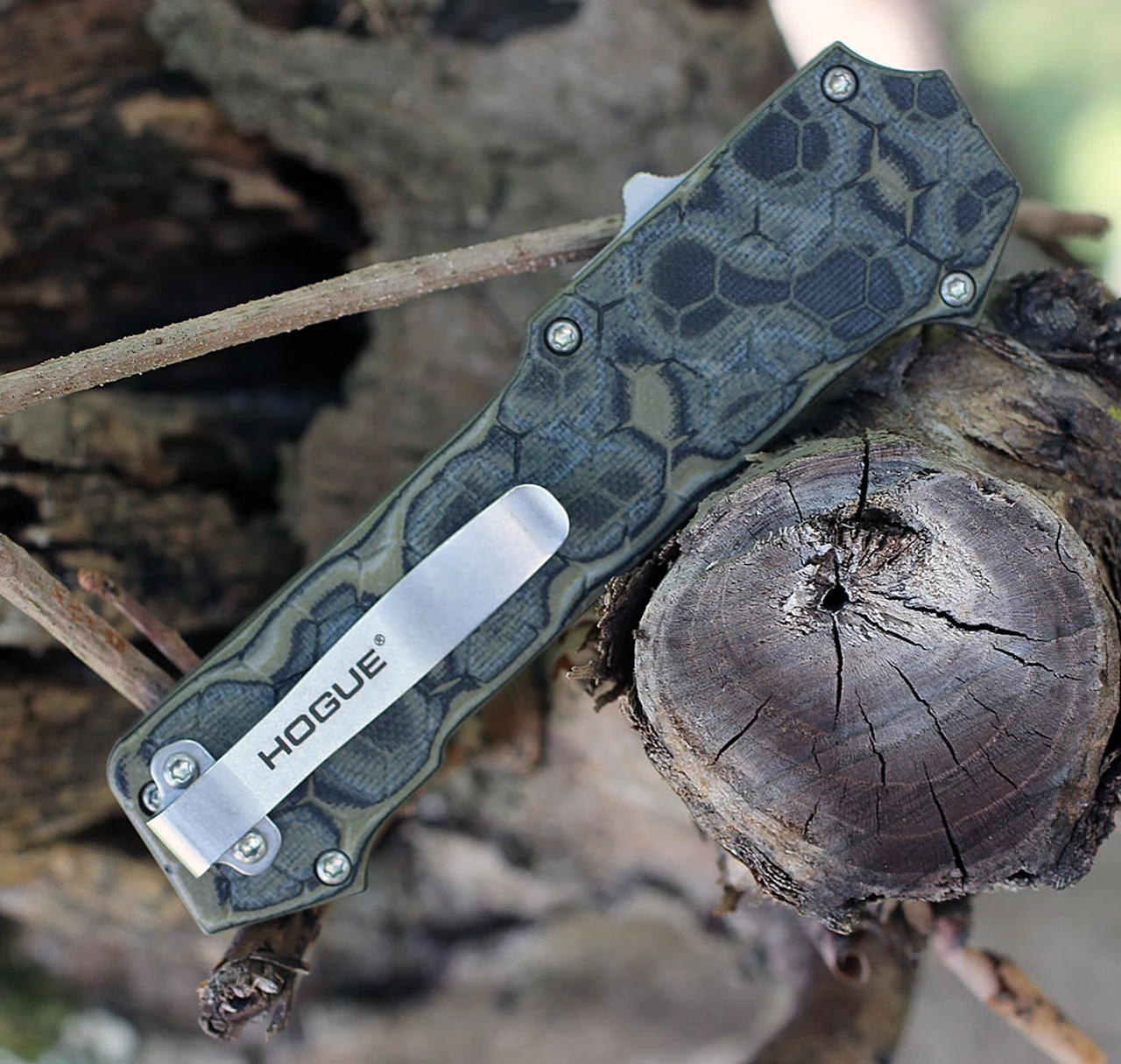 Hogue Compound 34038, 3.5" CPM S30V Clip Point Tumbled Blade, G-Mascus Green G-10 Handle 4 Hogue Compound 34038, 3.5" CPM S30V Clip Point Tumbled Blade, G-Mascus Green G-10 Handle - Image 4