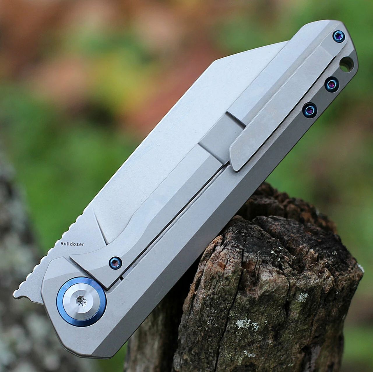 Kansept Knives Kansept Bulldozer - Gray Ti (3.8" CPM-20CV Satin) K1028A1 4 Kansept Knives Kansept Bulldozer - Gray Ti (3.8" CPM-20CV Satin) K1028A1 - Image 4