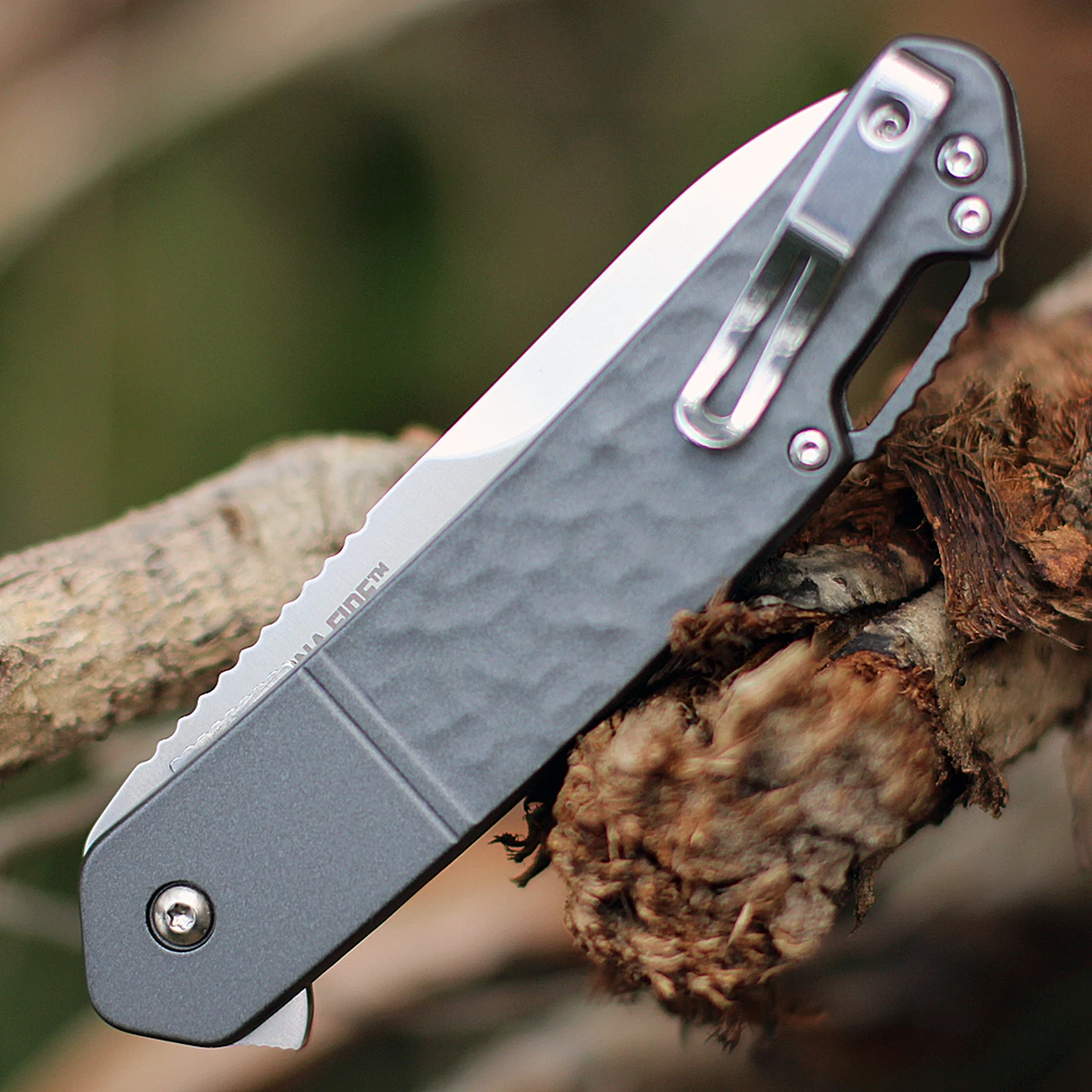 CRKT Bona Fide K540GXP, 3.59" Satin Finish D2 Steel Plain Blade, Gray Scultped Aluminum Handles. 3 CRKT Bona Fide K540GXP, 3.59" Satin Finish D2 Steel Plain Blade, Gray Scultped Aluminum Handles. - Image 3