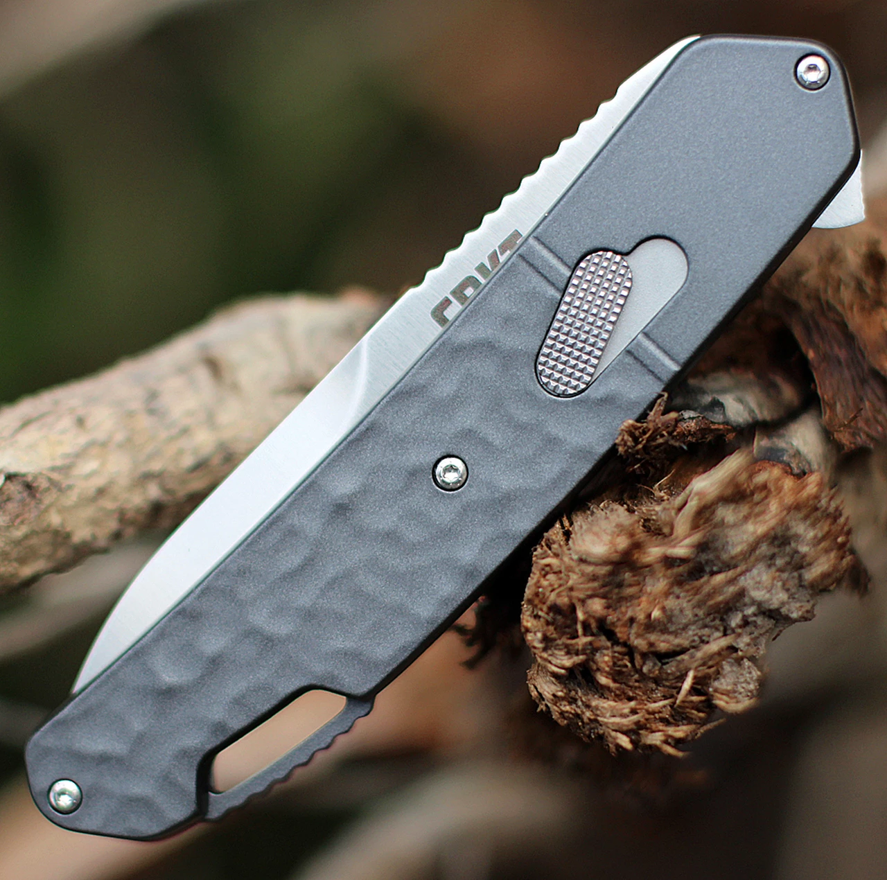 CRKT Bona Fide K540GXP, 3.59" Satin Finish D2 Steel Plain Blade, Gray Scultped Aluminum Handles. 4 CRKT Bona Fide K540GXP, 3.59" Satin Finish D2 Steel Plain Blade, Gray Scultped Aluminum Handles. - Image 4