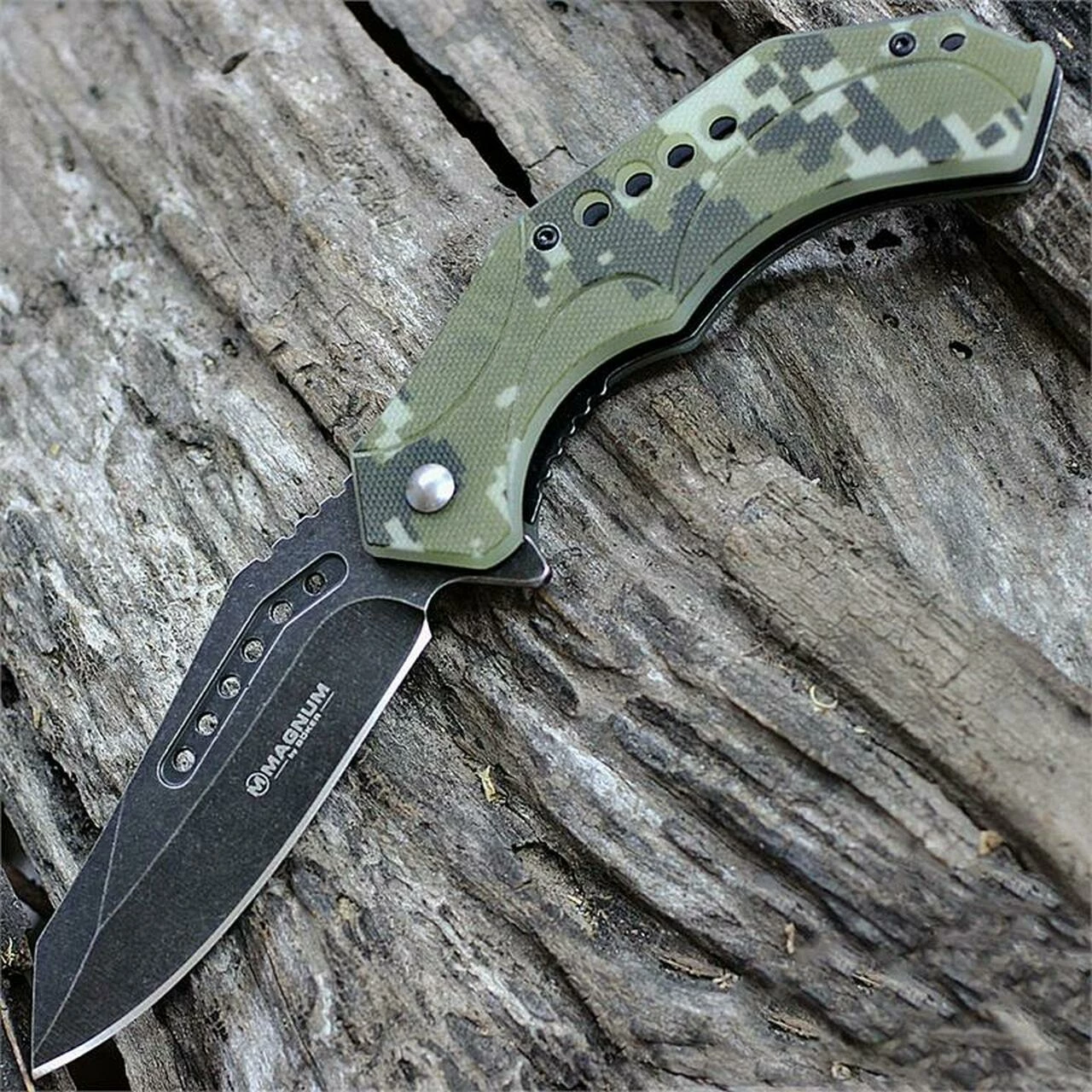 Boker Magnum Fast Forward Liner Lock Flipper with 3.375 in. Stonewash 440A Blade Steel with Camo Handle, 01MB789 1 Boker Magnum Fast Forward Liner Lock Flipper with 3.375 in. Stonewash 440A Blade Steel with Camo Handle, 01MB789