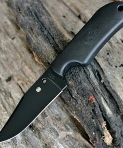 Spyderco Knives Spyderco Street Beat Lightweight, FB15PBBK 3.5 in. VG-10 Black PlainEdge, Black FRN Handles