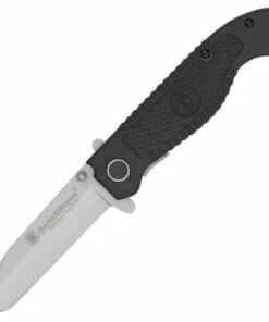 Smith and Wesson Smith & Wesson Linerlock Tanto. Plain edge matte finish blade