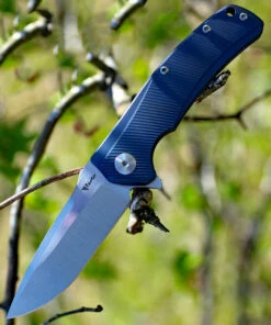 Reate Knives 04 Mini Horizon Framelock Blue Grooved Titanium, 3.5 in M390 Plain Blade